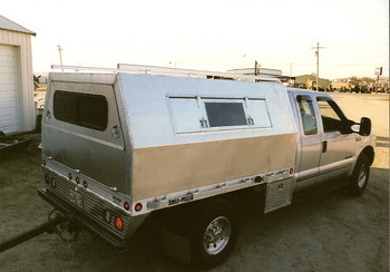 Expedition truck